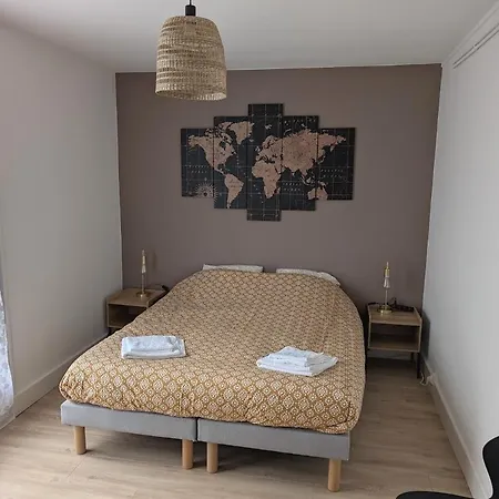 Agreable T3 Avec Balcon Et Parking * أنجير