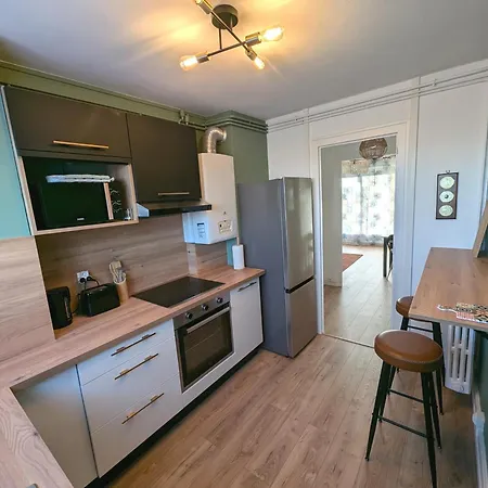 Agreable T3 Avec Balcon Et Parking Appartement *